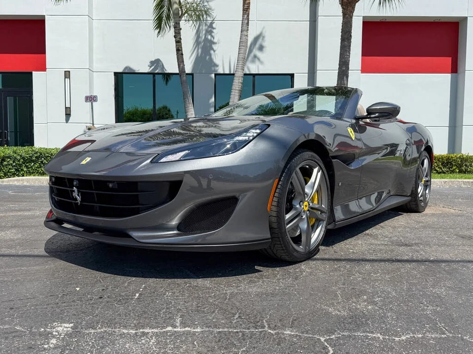 2019 Ferrari Portofino - Image 12 of 31