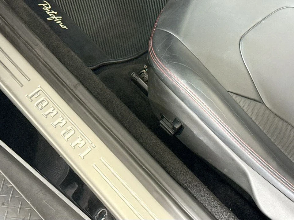 2019 Ferrari Portofino - Image 21 of 28