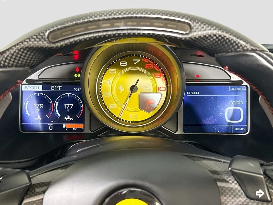2019 Ferrari Portofino - Image 15 of 28