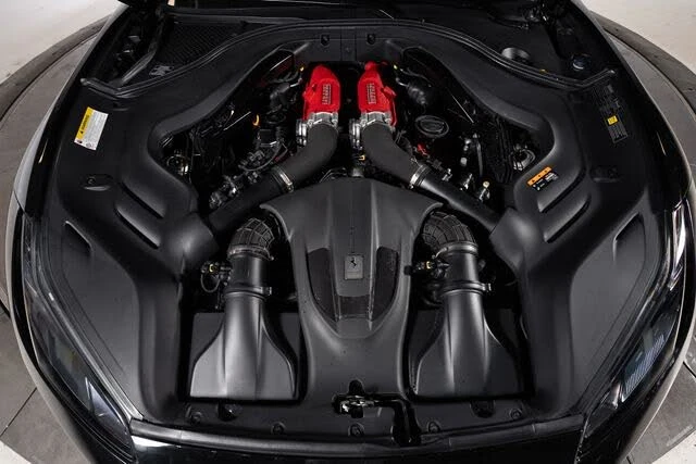 2019 Ferrari Portofino - Image 15 of 31
