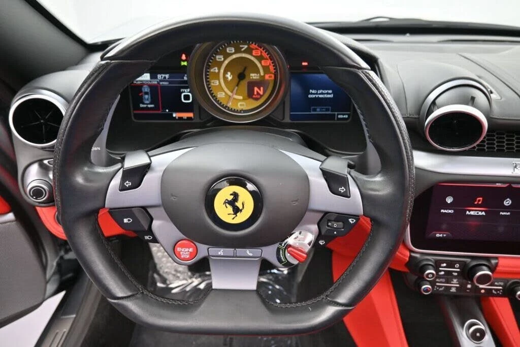 2019 Ferrari Portofino - Image 12 of 31