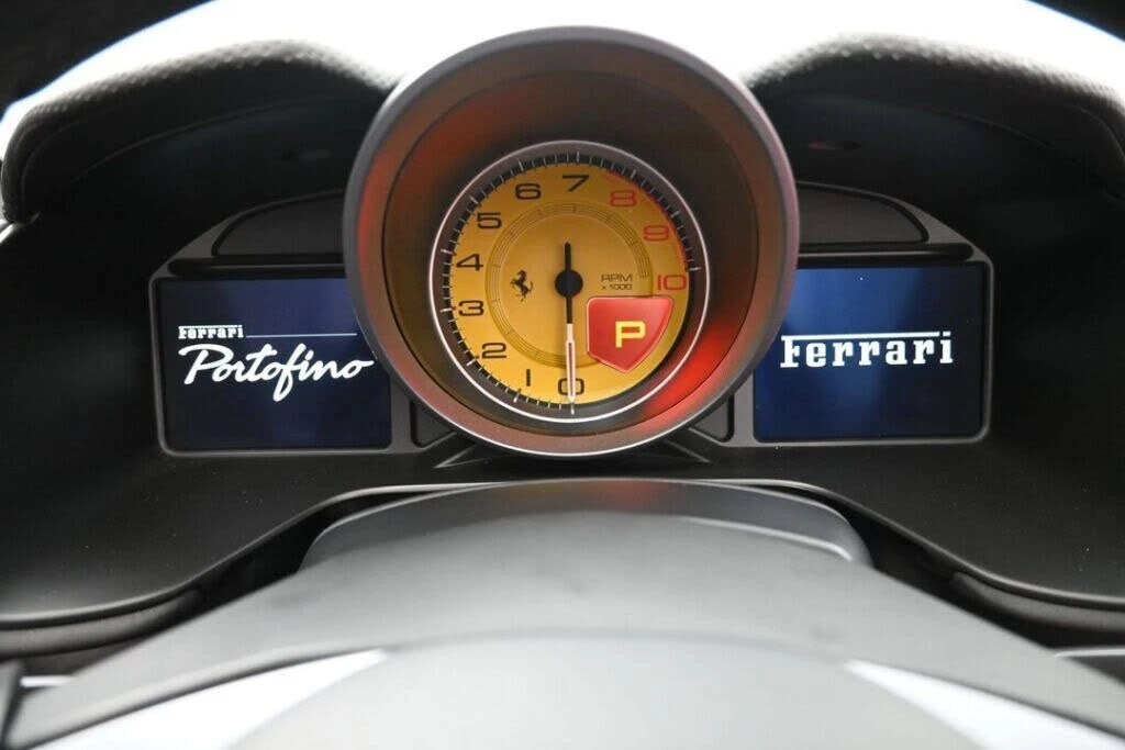 2019 Ferrari Portofino - Image 13 of 31