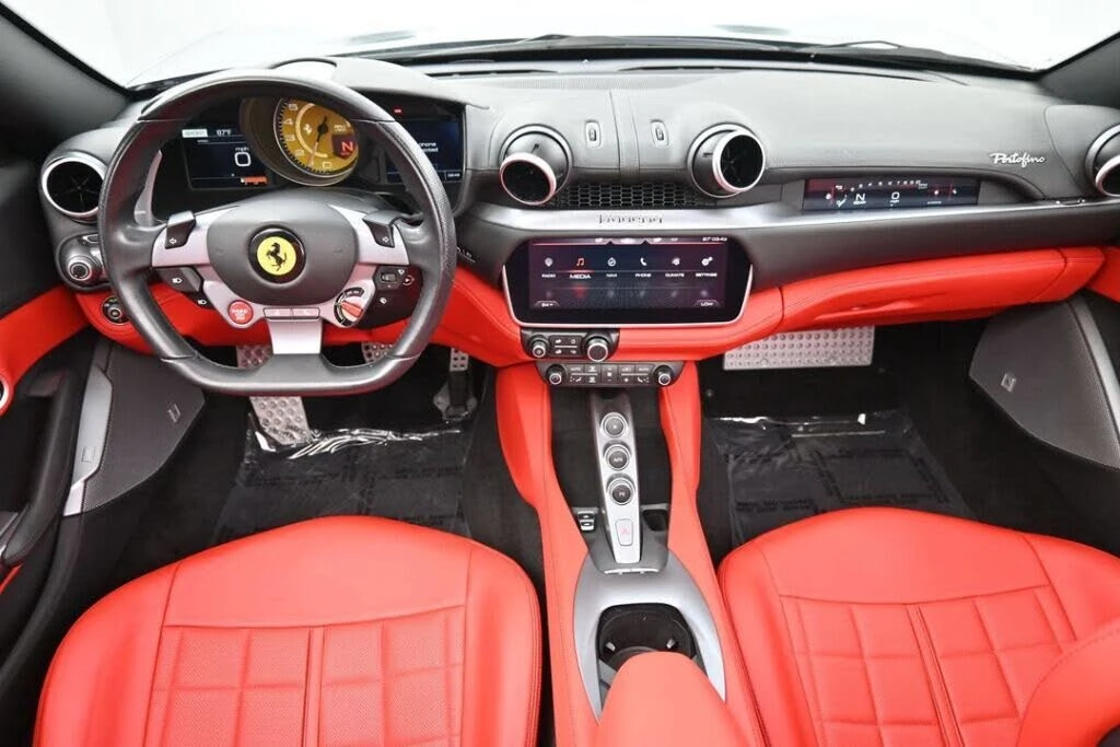 2019 Ferrari Portofino - Image 6 of 31