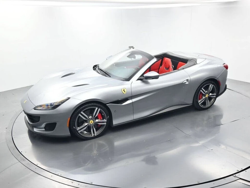2019 Ferrari Portofino - Image 25 of 31