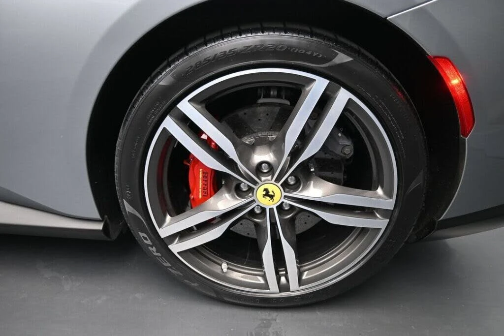 2019 Ferrari Portofino - Image 10 of 31