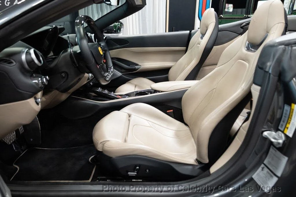 2019 Ferrari Portofino - Image 28 of 31