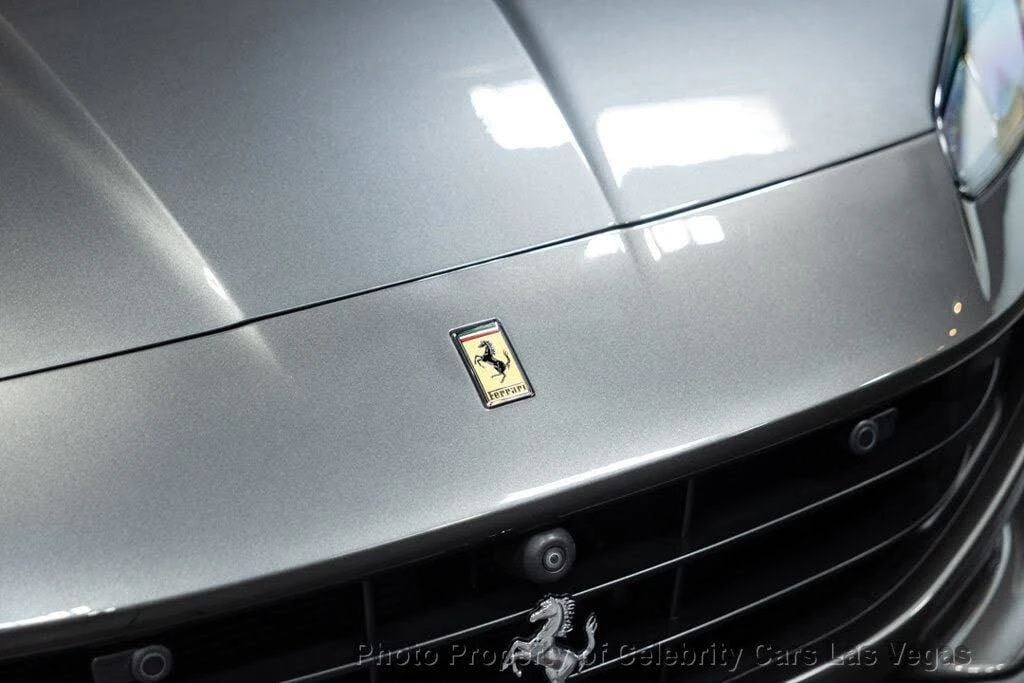2019 Ferrari Portofino - Image 16 of 31