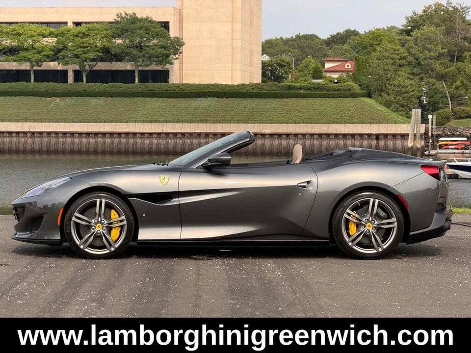 2019 Ferrari Portofino - Image 2 of 31