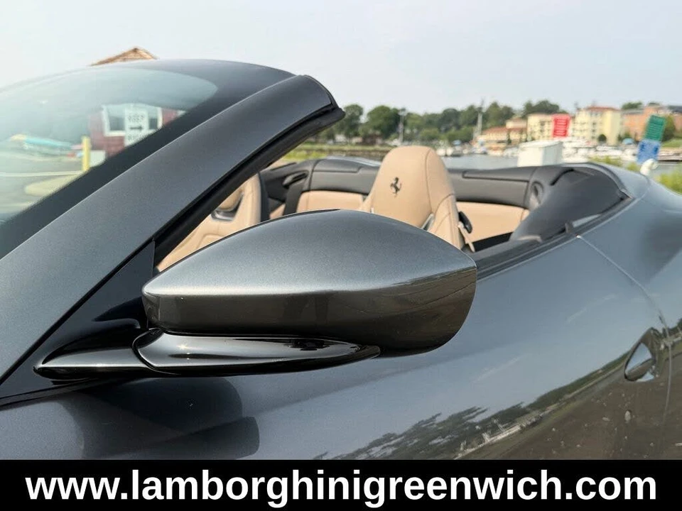 2019 Ferrari Portofino - Image 17 of 31