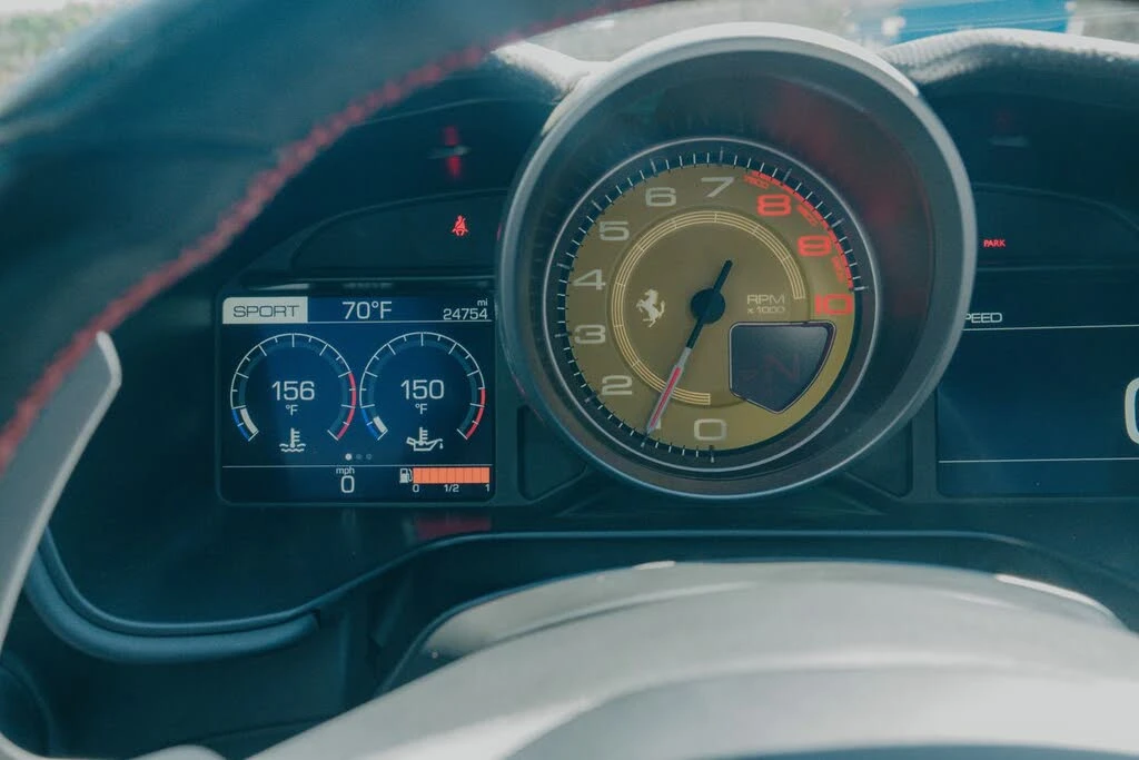 2019 Ferrari Portofino - Image 17 of 19