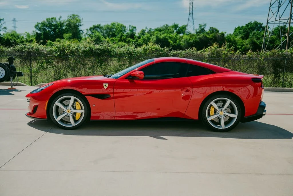 2019 Ferrari Portofino - Image 5 of 19