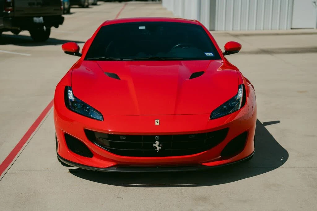 2019 Ferrari Portofino - Image 2 of 19