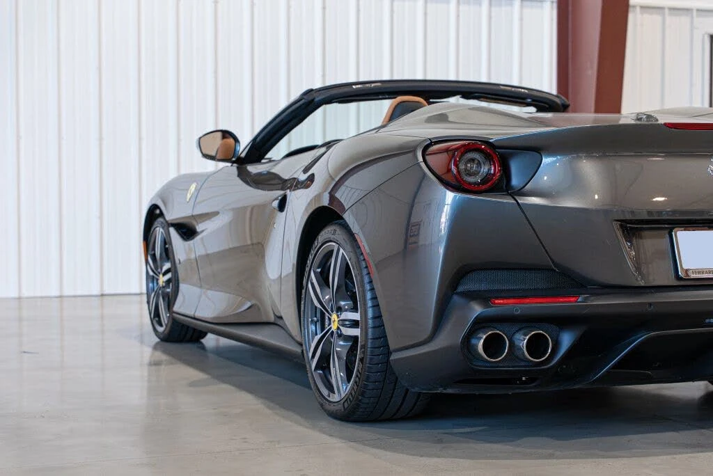 2019 Ferrari Portofino - Image 15 of 31
