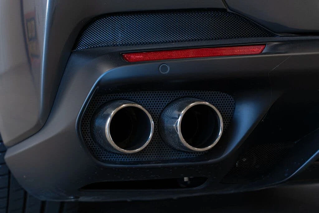 2019 Ferrari Portofino - Image 17 of 31