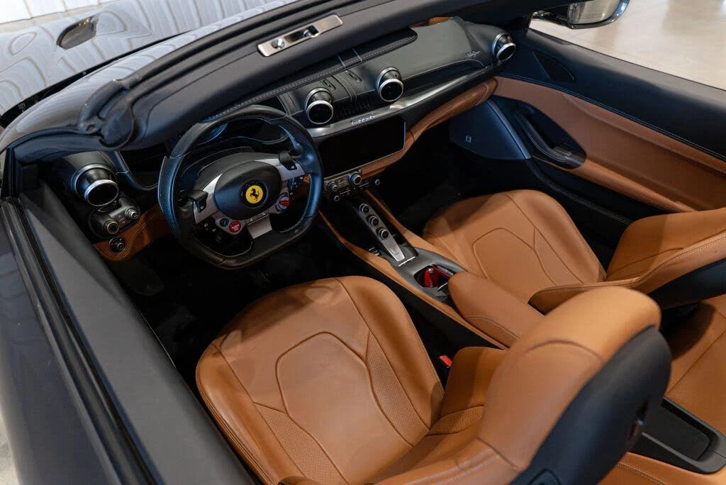 2019 Ferrari Portofino - Image 22 of 31
