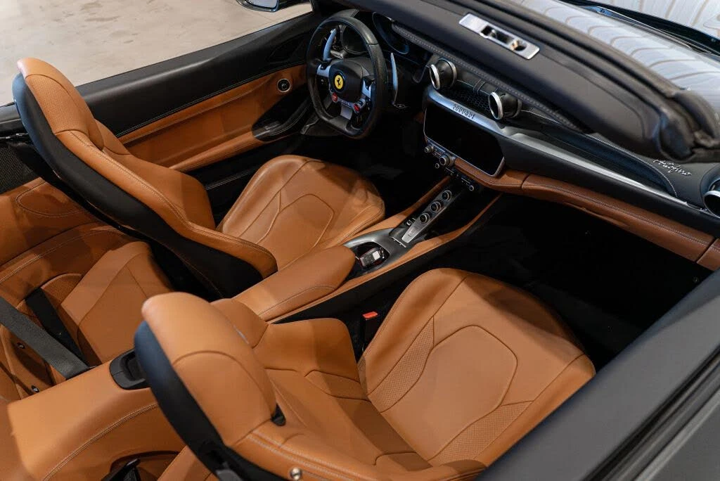 2019 Ferrari Portofino - Image 26 of 31