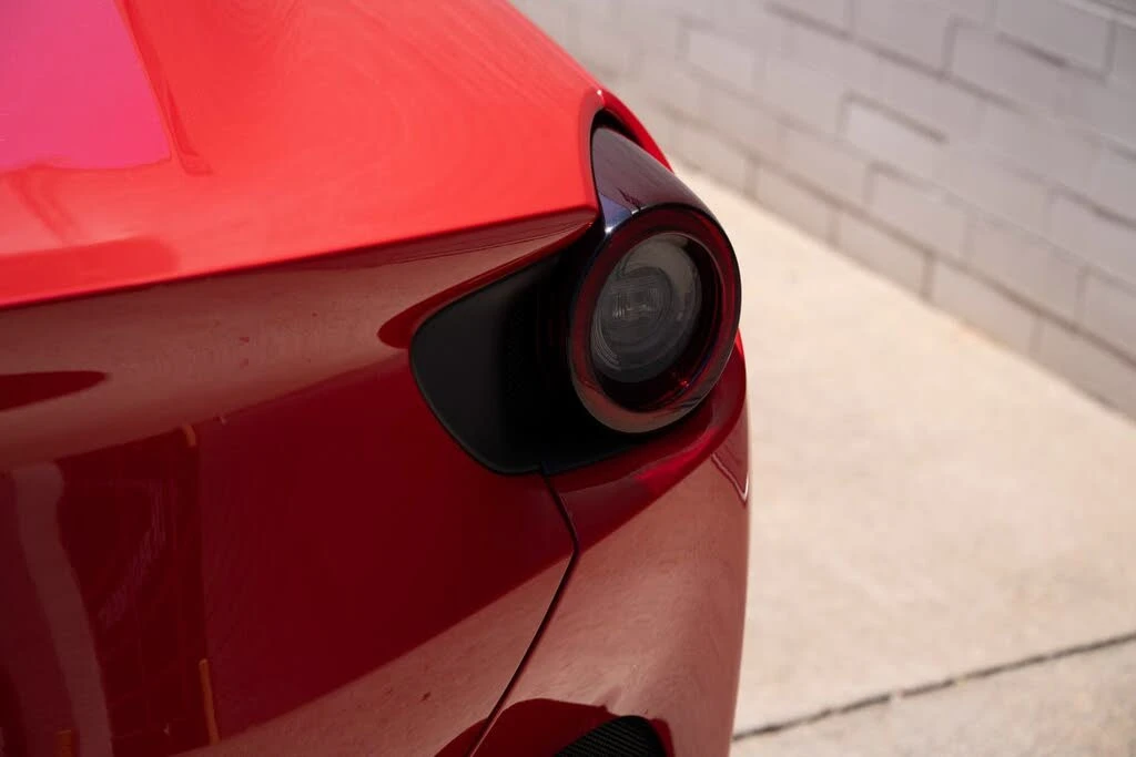 2019 Ferrari Portofino - Image 28 of 31