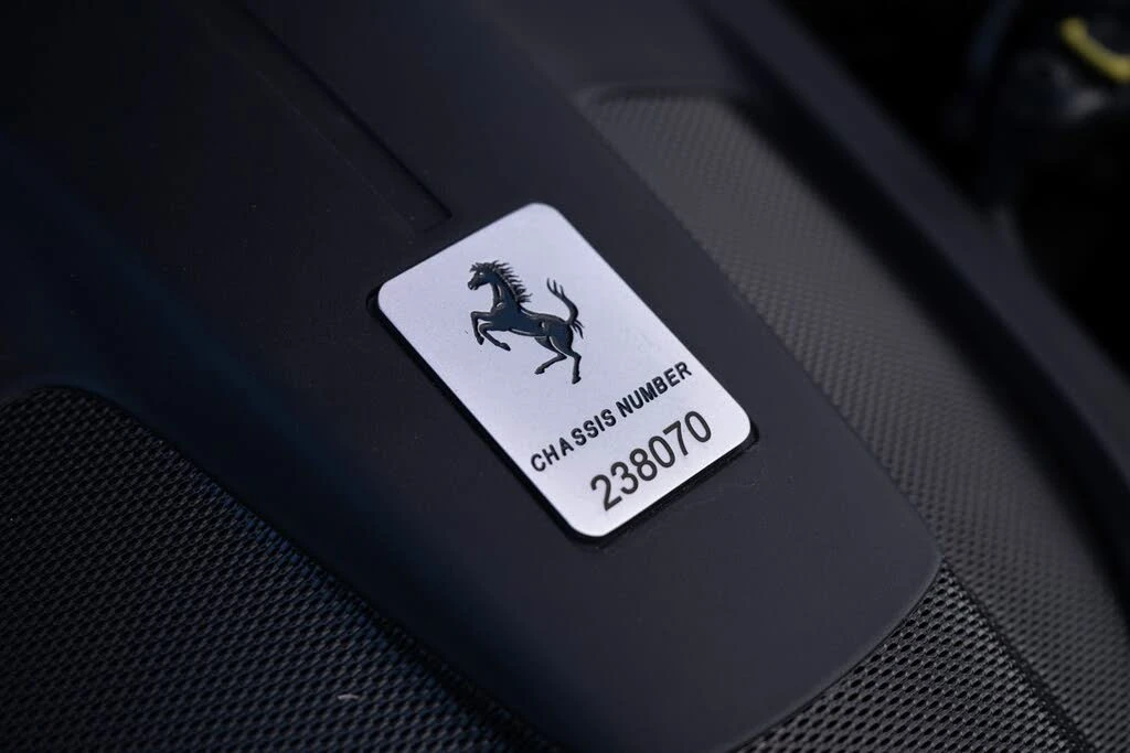 2019 Ferrari Portofino - Image 15 of 31