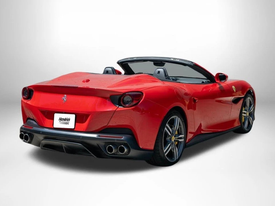 2019 Ferrari Portofino - Image 8 of 31