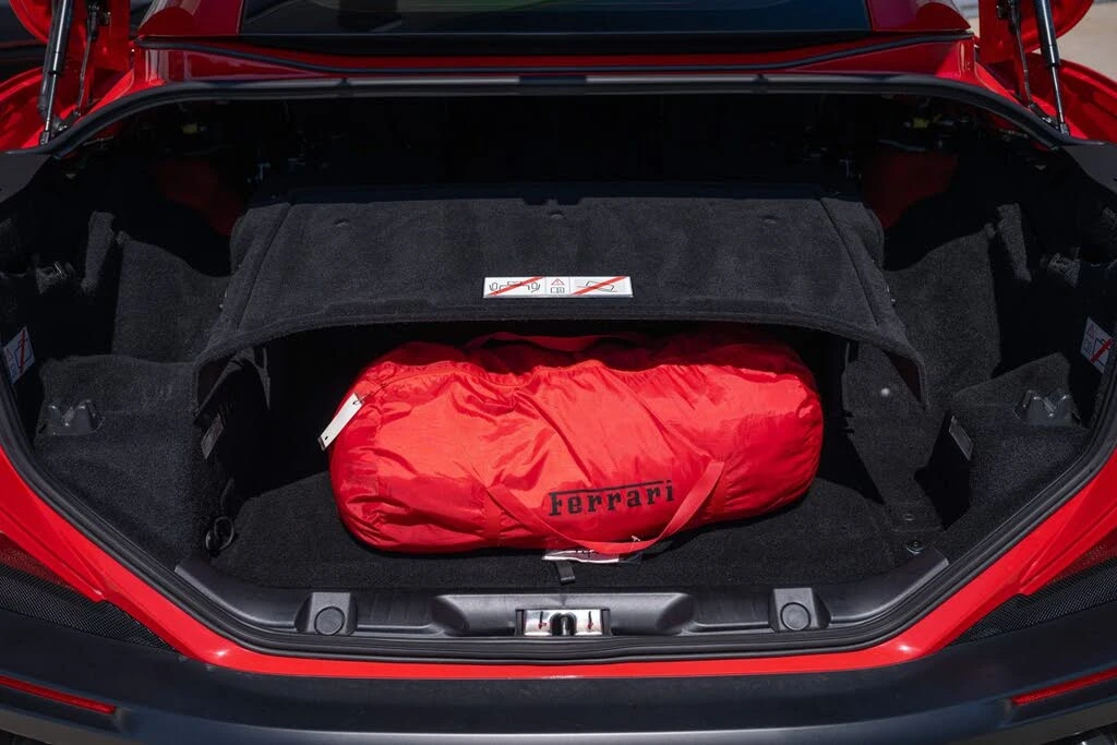 2019 Ferrari Portofino - Image 25 of 31