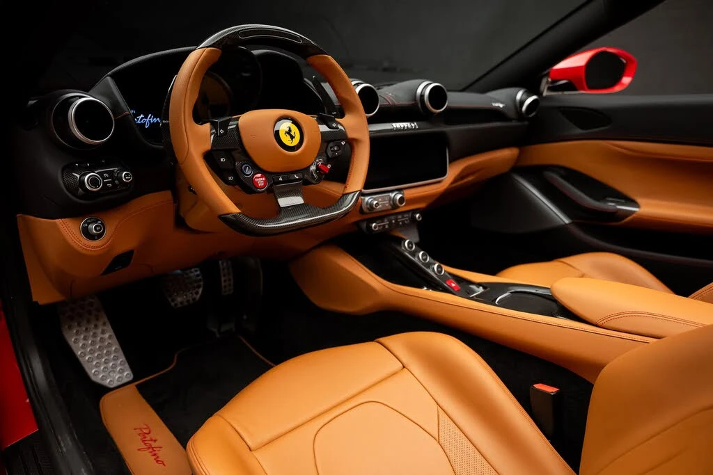 2019 Ferrari Portofino - Image 2 of 31