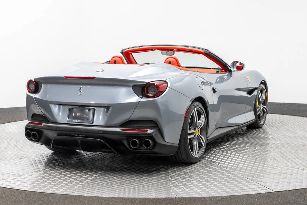 2019 Ferrari Portofino - Image 7 of 31