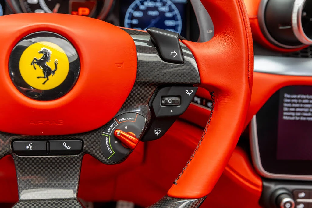 2019 Ferrari Portofino - Image 23 of 31