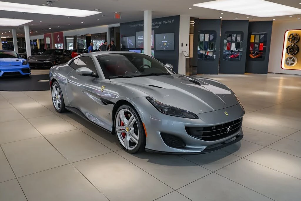 2019 Ferrari Portofino - Image 13 of 31