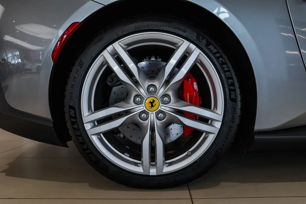 2019 Ferrari Portofino - Image 21 of 31