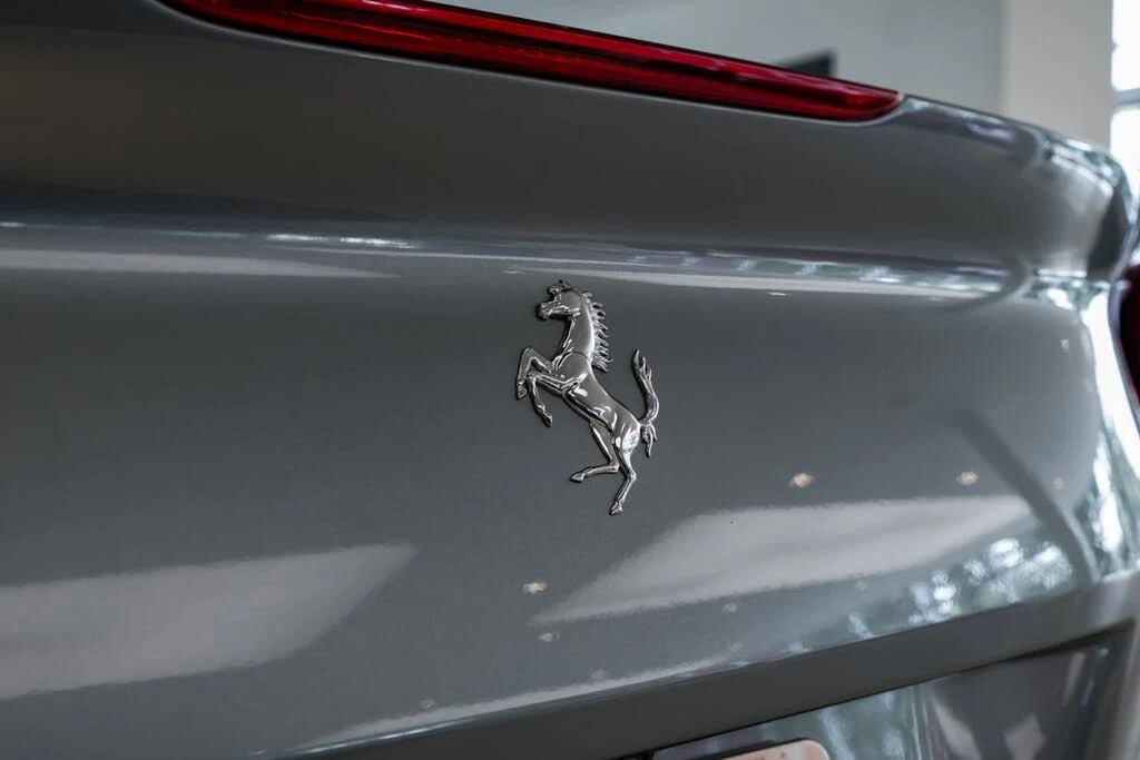 2019 Ferrari Portofino - Image 29 of 31