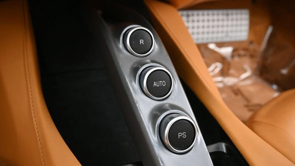 2019 Ferrari Portofino - Image 26 of 29