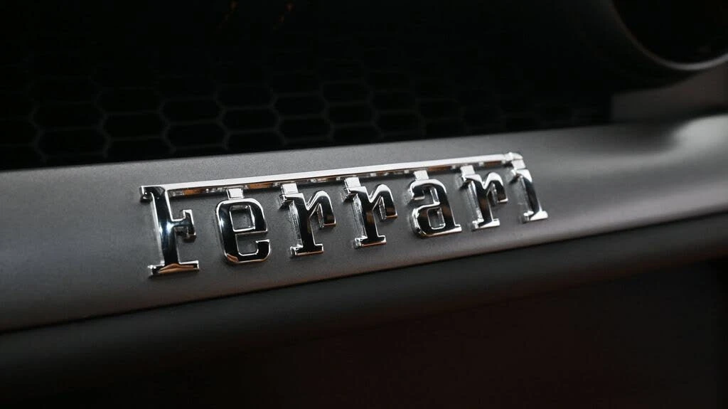 2019 Ferrari Portofino - Image 25 of 29