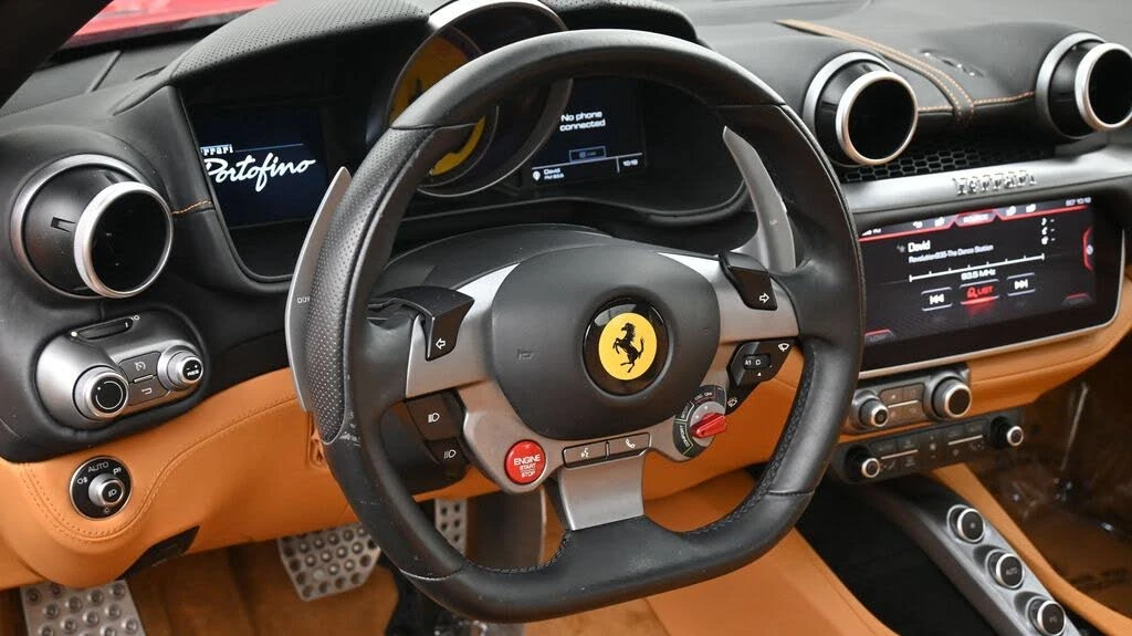 2019 Ferrari Portofino - Image 11 of 29