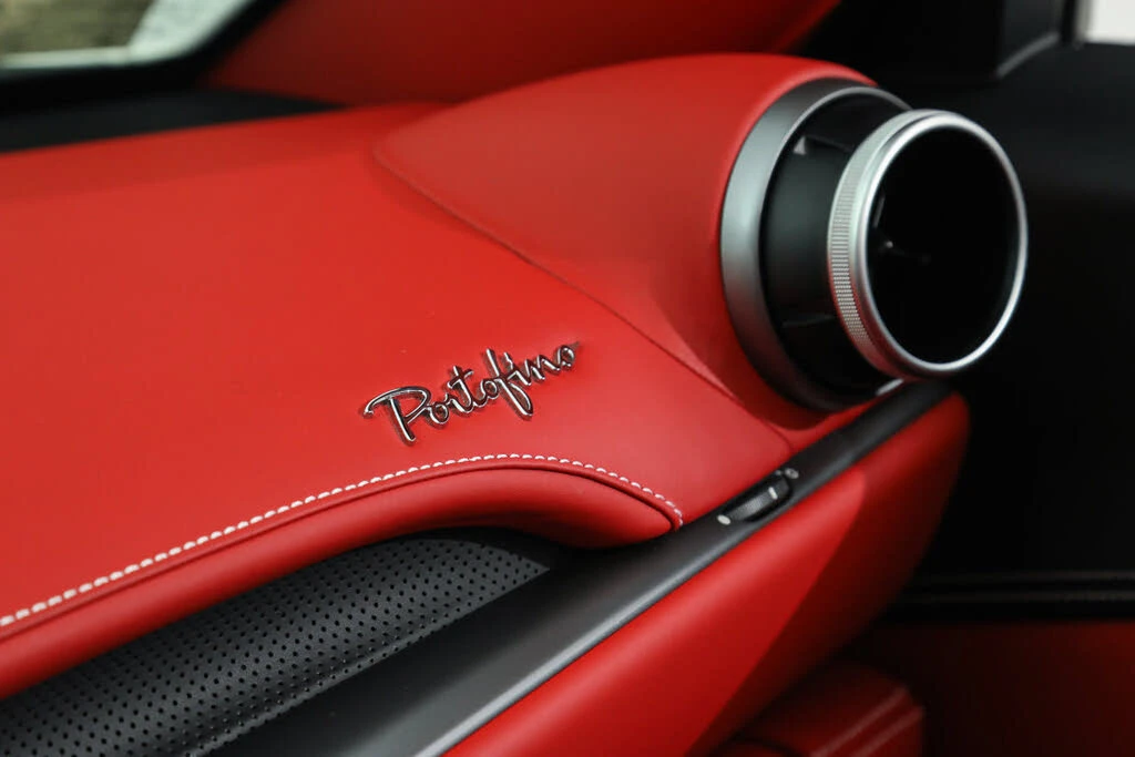 2019 Ferrari Portofino - Image 31 of 31