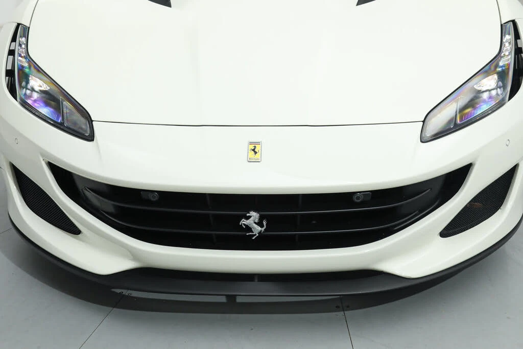 2019 Ferrari Portofino - Image 15 of 31