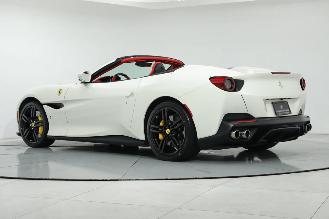 2019 Ferrari Portofino - Image 8 of 31