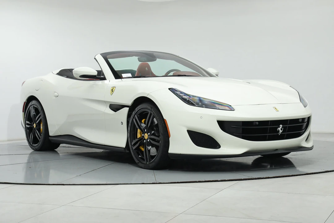 2019 Ferrari Portofino - Image 12 of 31