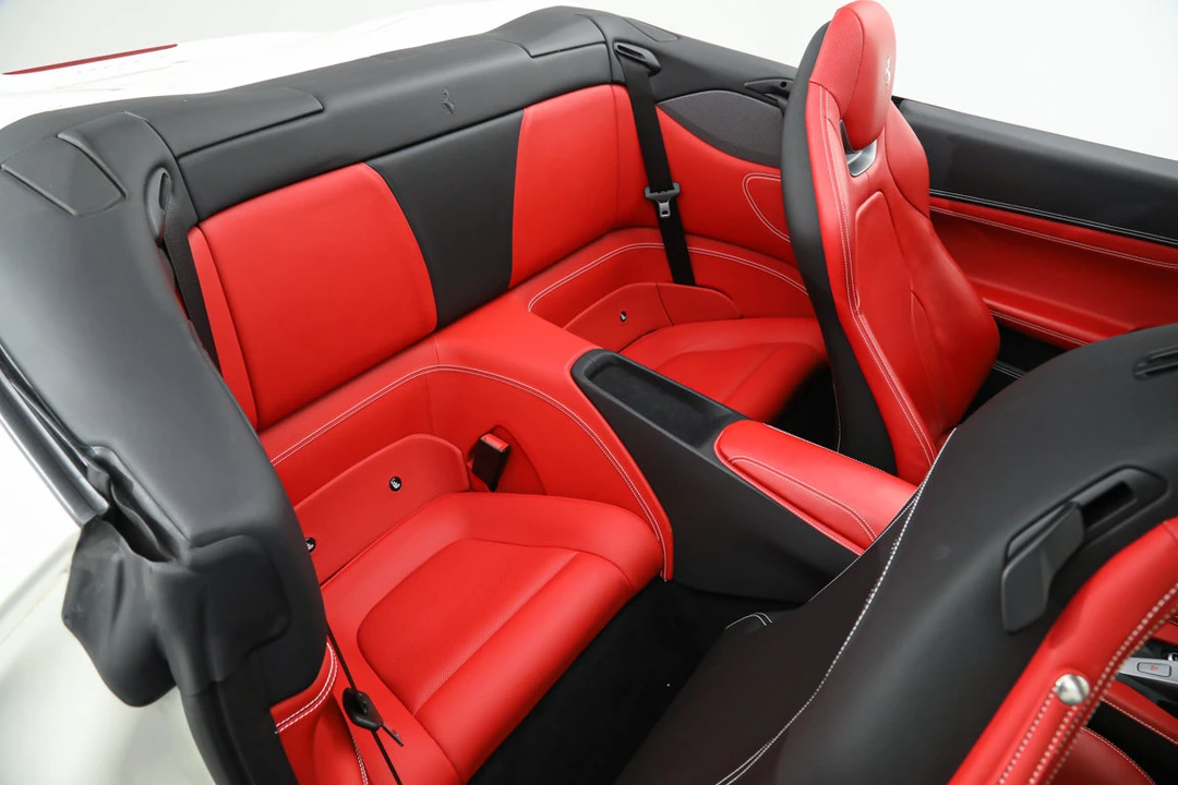 2019 Ferrari Portofino - Image 22 of 31