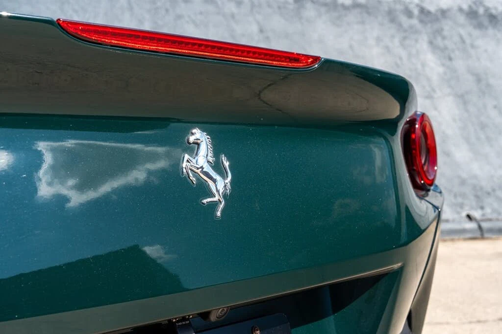2019 Ferrari Portofino - Image 16 of 31