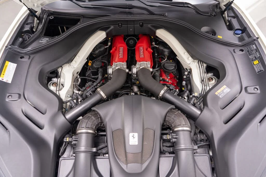 2019 Ferrari Portofino - Image 12 of 31