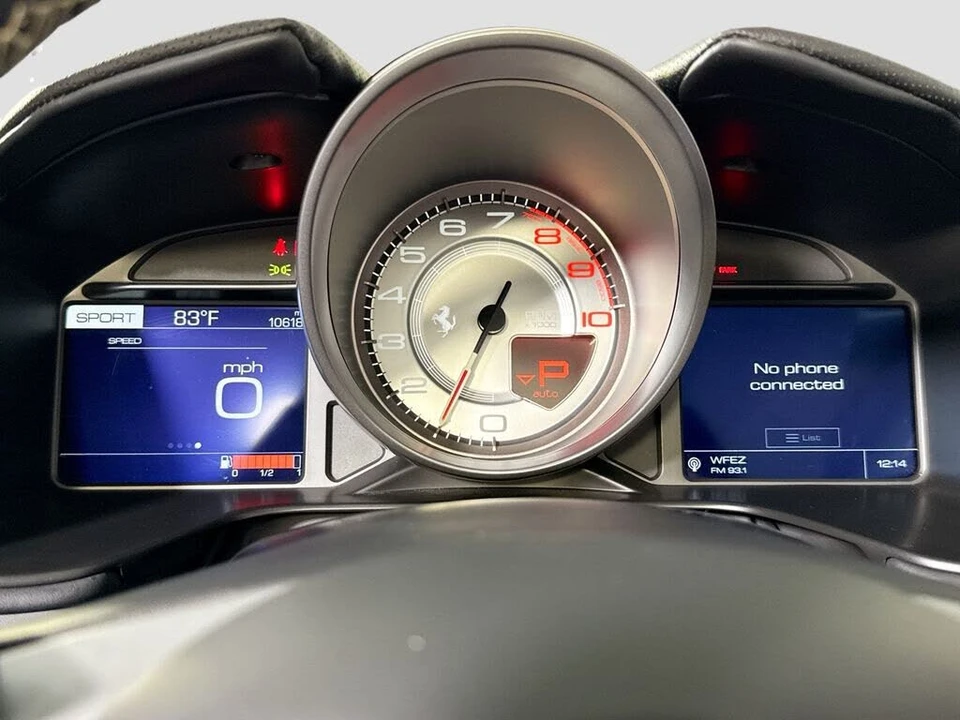 2019 Ferrari Portofino - Image 13 of 29