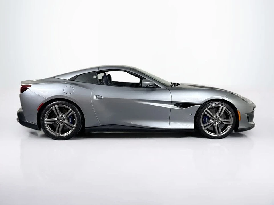 2019 Ferrari Portofino - Image 10 of 29