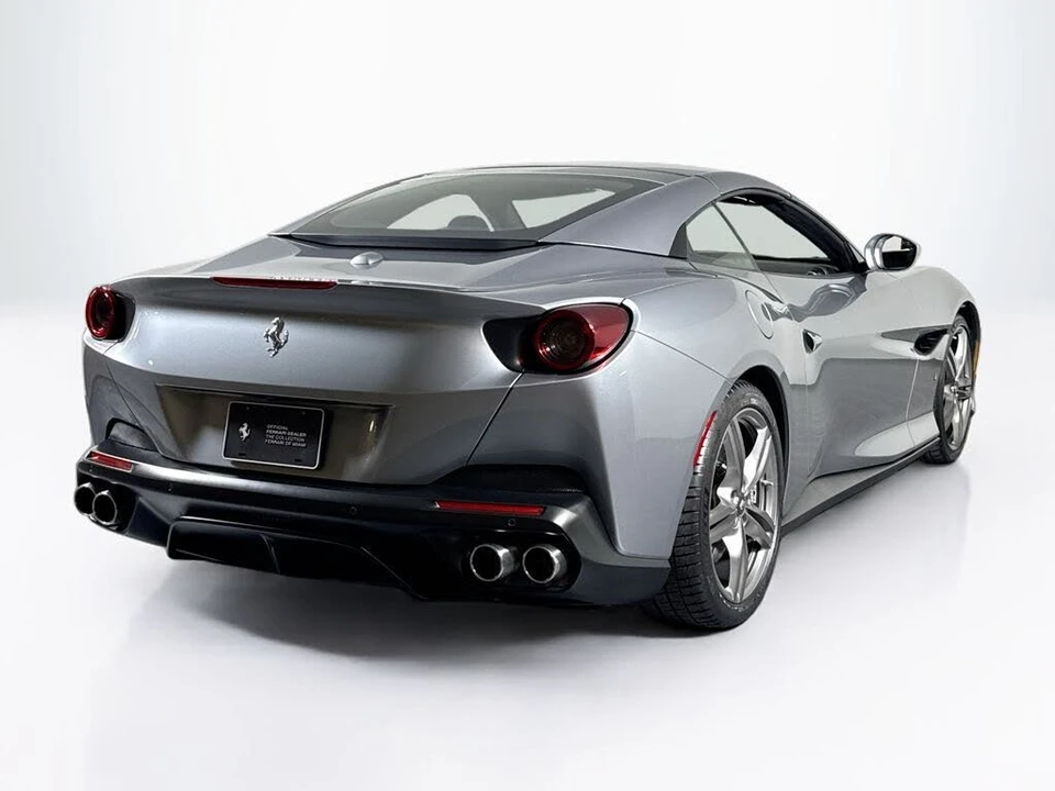 2019 Ferrari Portofino - Image 9 of 29