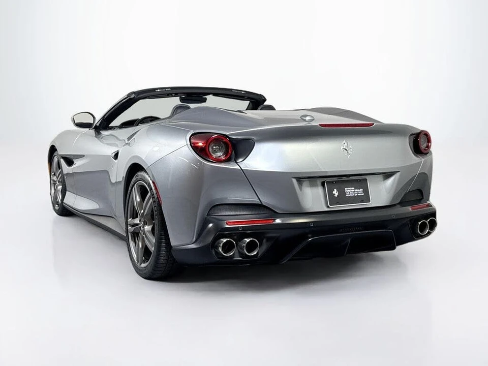 2019 Ferrari Portofino - Image 2 of 29