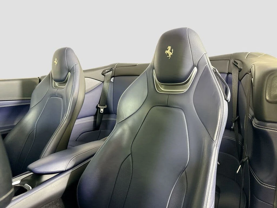 2019 Ferrari Portofino - Image 18 of 29