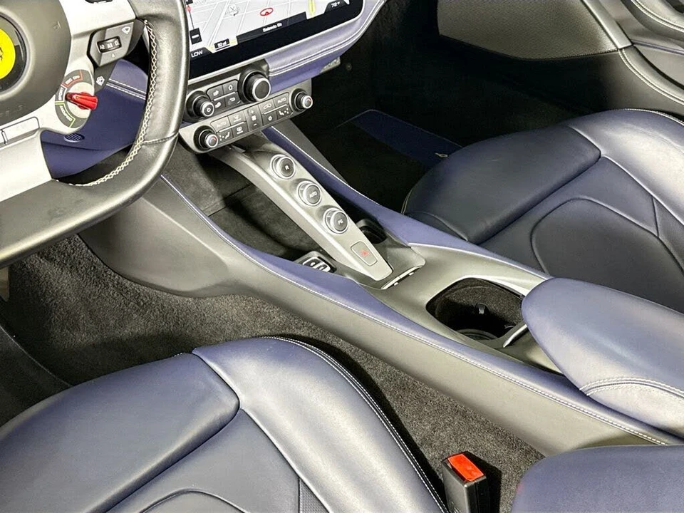 2019 Ferrari Portofino - Image 16 of 29