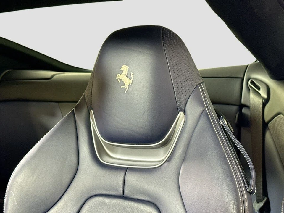 2019 Ferrari Portofino - Image 20 of 29
