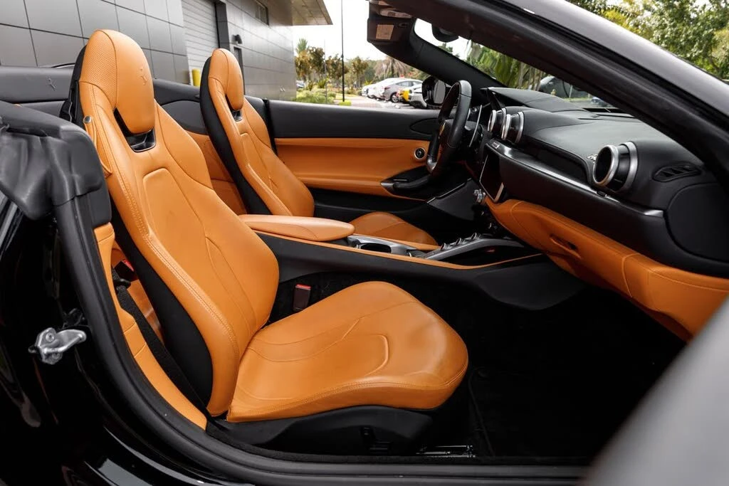 2019 Ferrari Portofino - Image 16 of 31