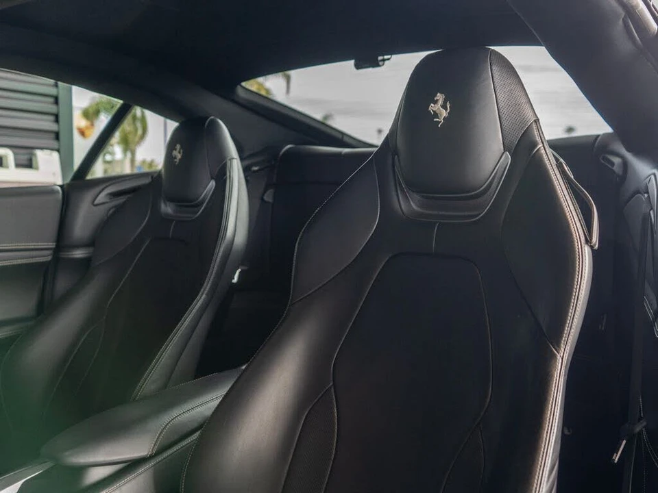 2019 Ferrari Portofino - Image 5 of 31