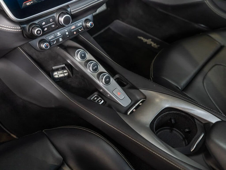 2019 Ferrari Portofino - Image 31 of 31